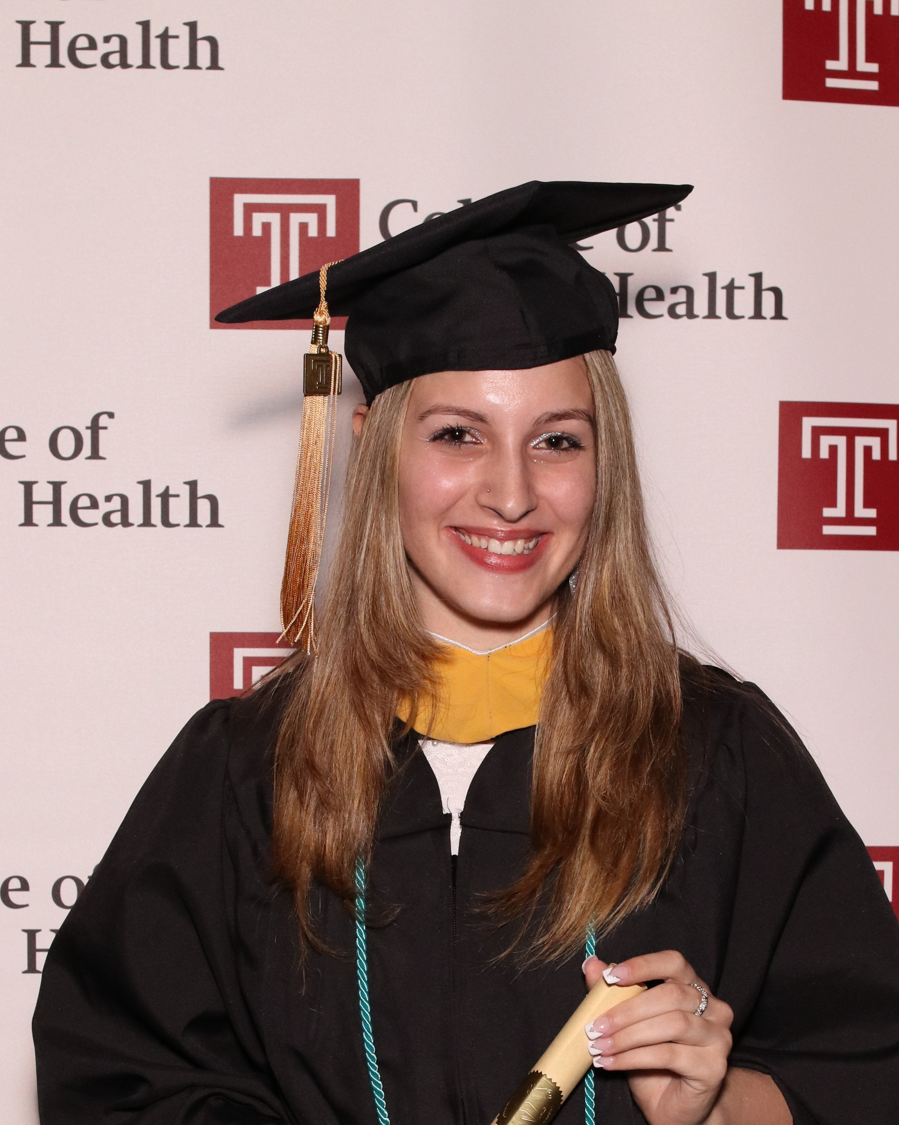 Gia Marie DiGiacomo, MSW Clinical Intern